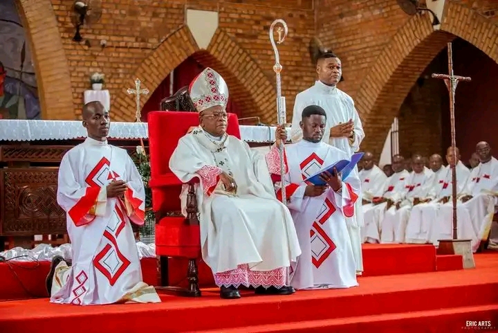 Illustration 2 - Kinshasa : 19 nouveaux prêtres ordonnés à la Cathédrale Notre-Dame du Congo par le Cardinal Fridolin Ambongo